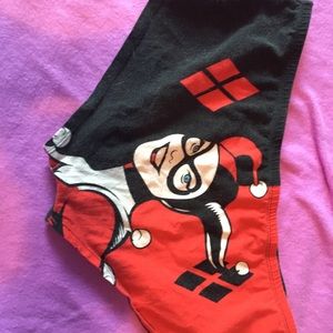 Harley Quinn under ware